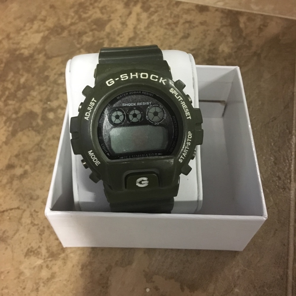 Bape G shock needs batteries